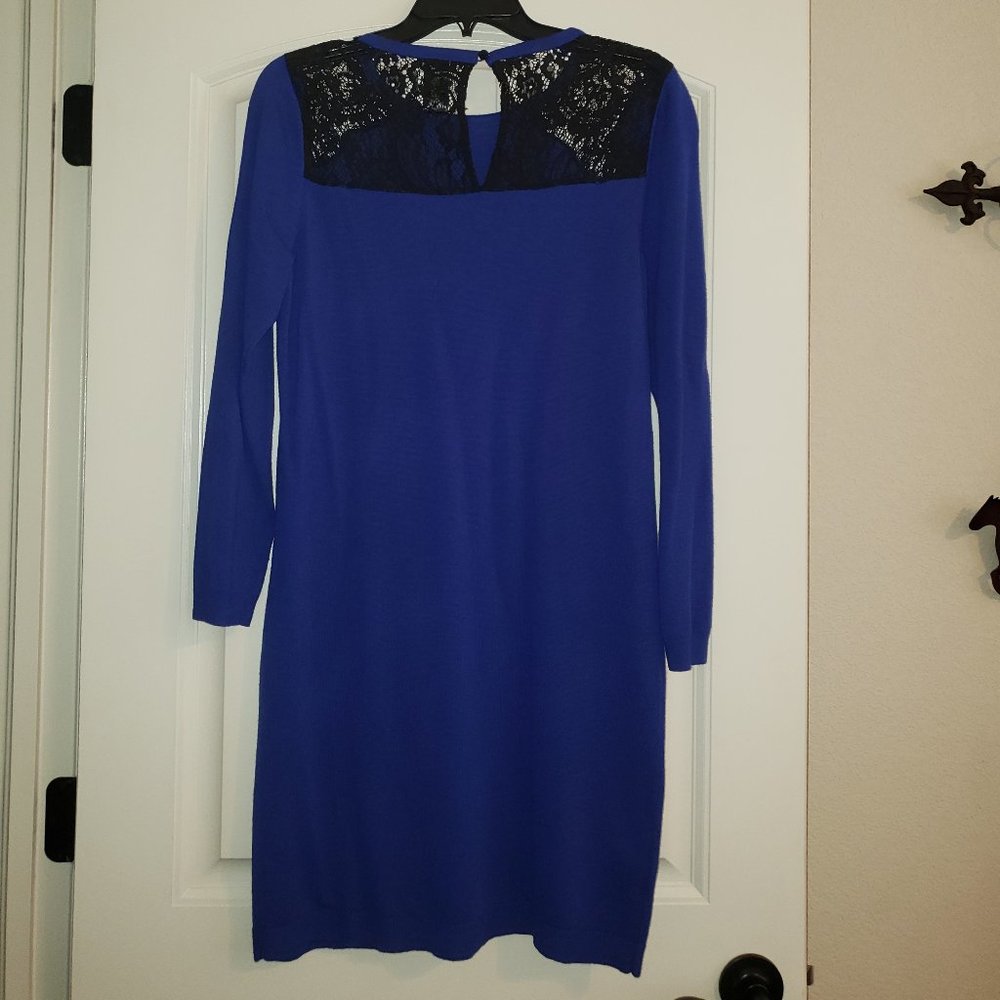 💋Blue/ Black Ann Taylor Sweater Dress - Picture 2 of 3
